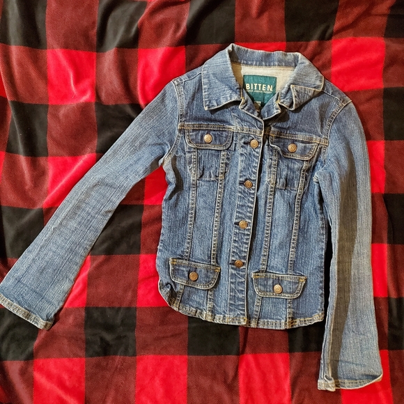 Denim jacket - Picture 2 of 6